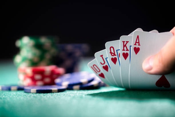 inatogell mobile app interface showing live dealer tables and sportsbook menu